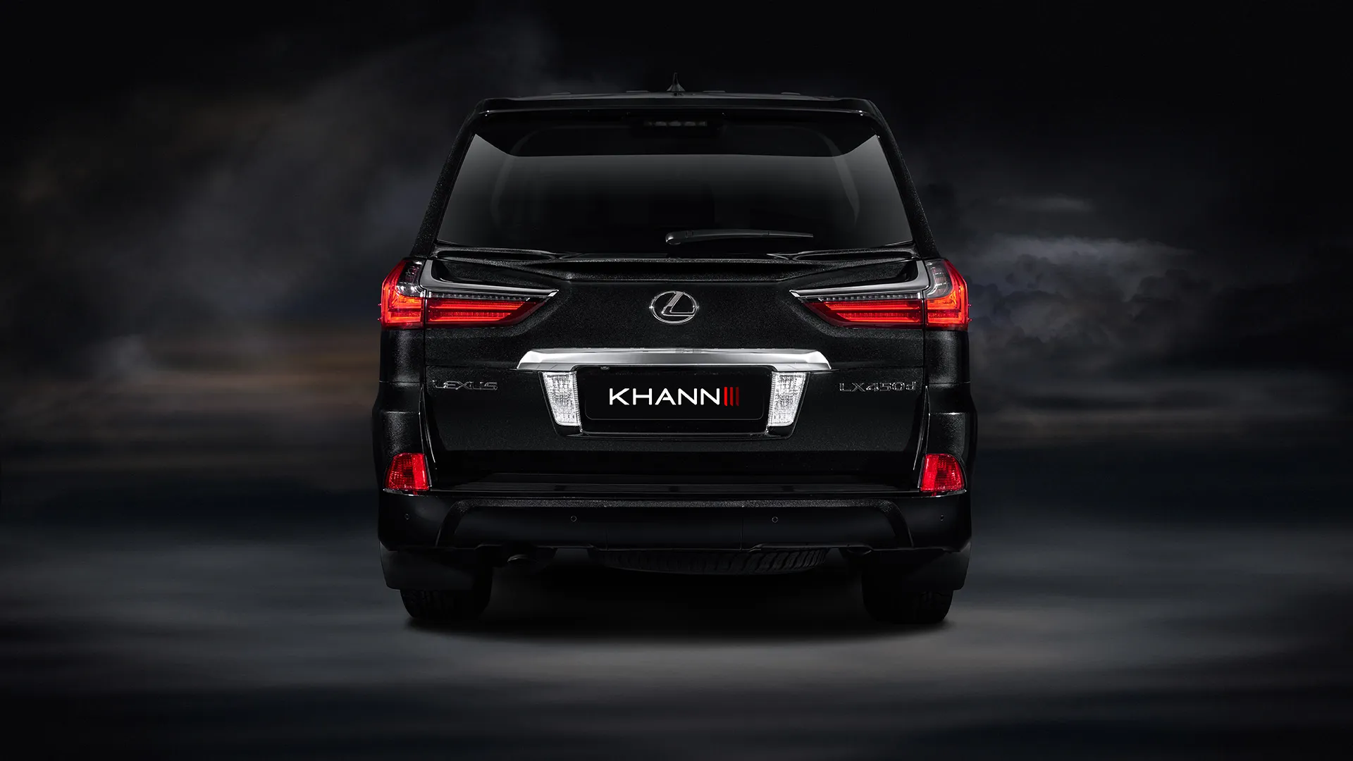 SPOILER ON LEXUS LX   2020-2021