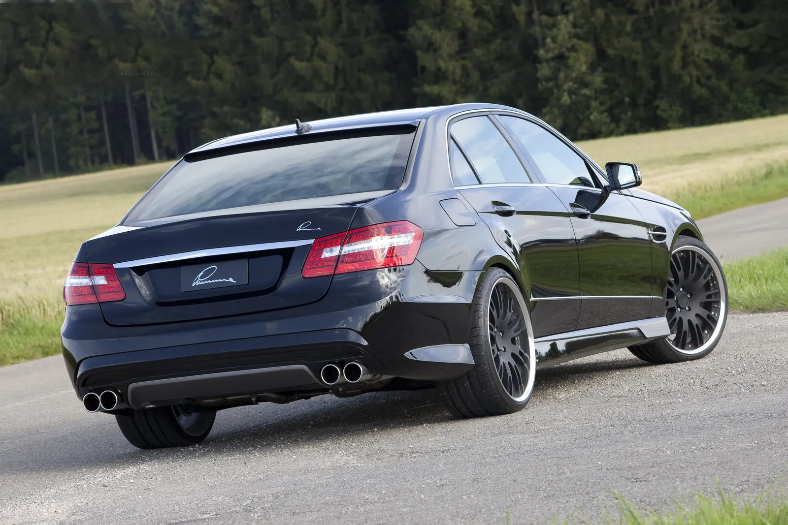 LUMMA E 50 CLR BODY KIT FOR MERCEDES E-CLASS W212
