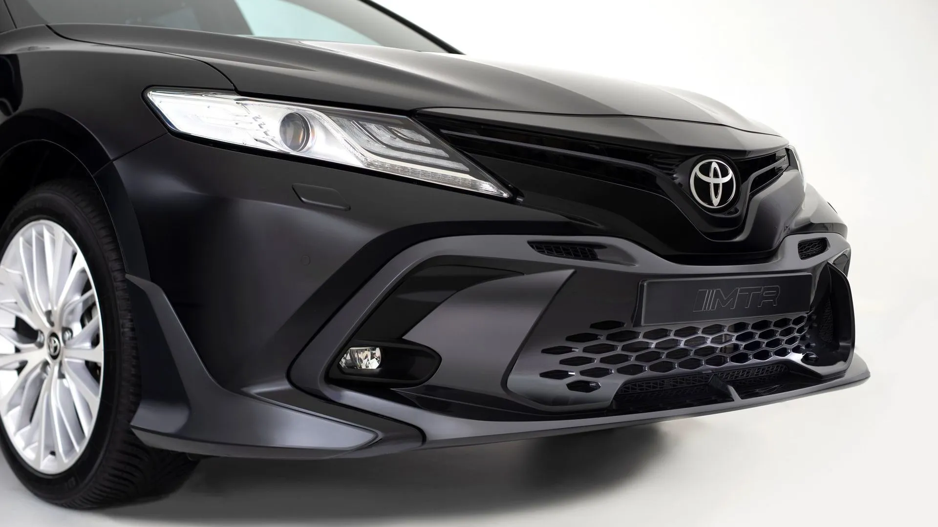 MTR Design Body Kit for Toyota Camry 70