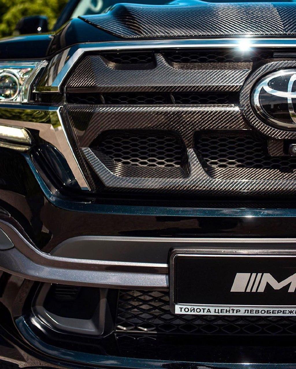 MTR Design Body Kit for Toyota Land Cruiser 200 carbon fiber