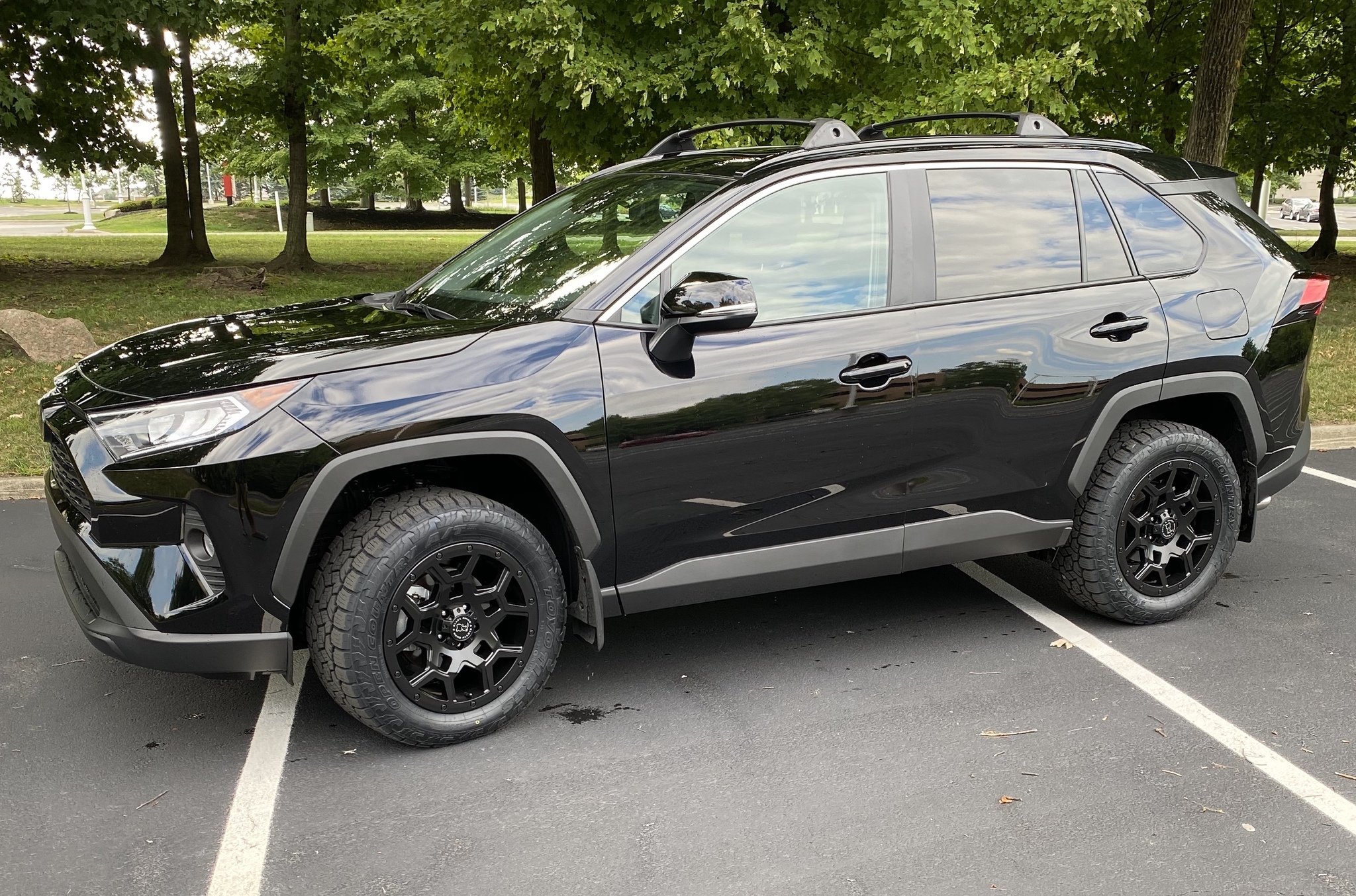 Black Rhino Overland light alloy wheels