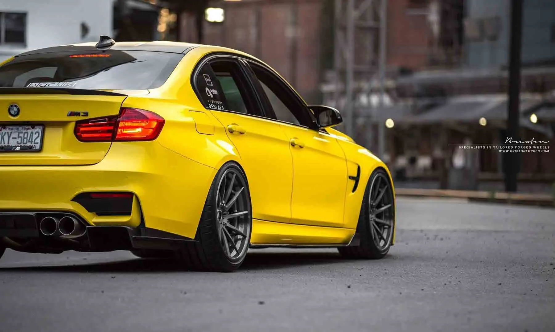 images-products-1-2775-232975063-brixton-forged-wheels-r10d-targa-bmw-f80-m3-yellow-gmp-performance-forged-wheels-smoke-black-8-1.jpg