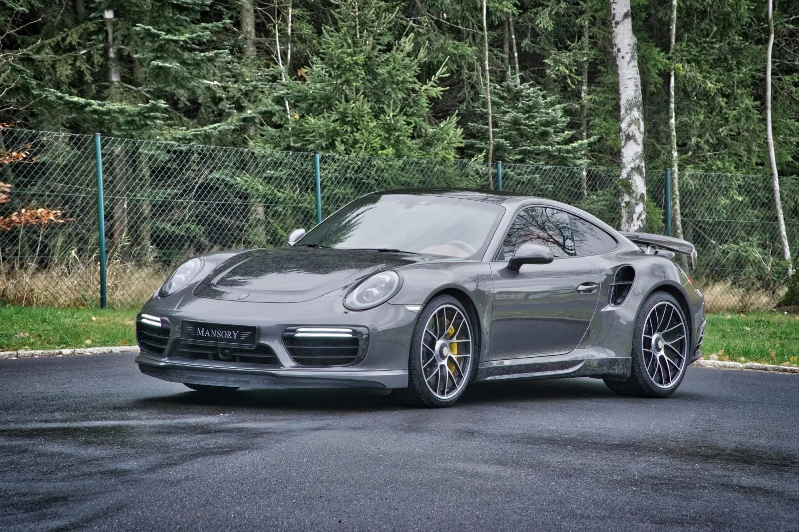 Mansory body kit for Porsche 911 new model