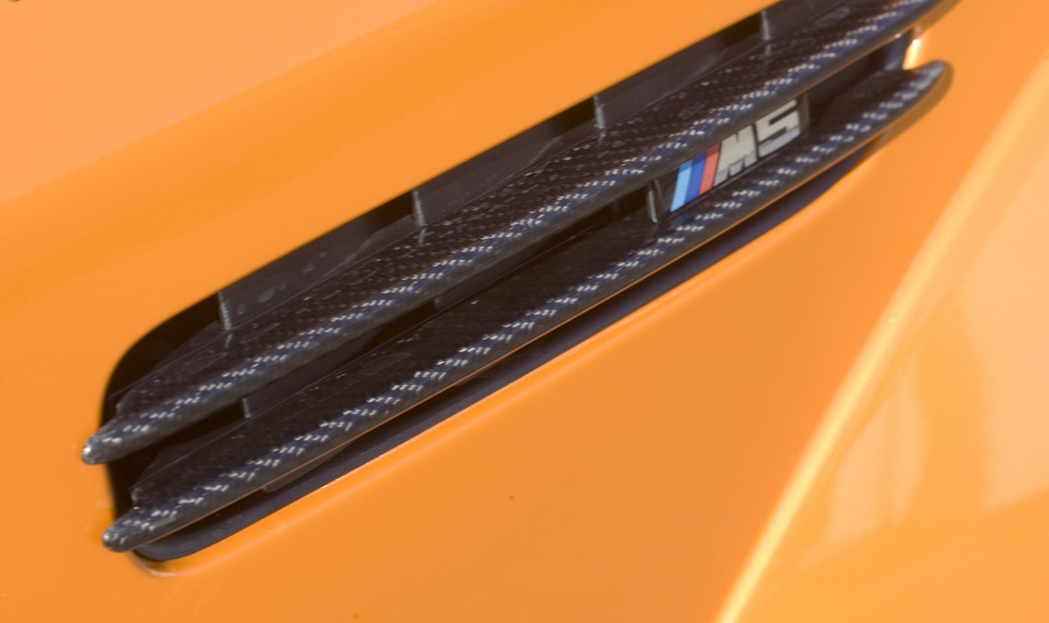 LUMMA CLR 500 RS BODY KITS FOR BMW M5 E60 2021