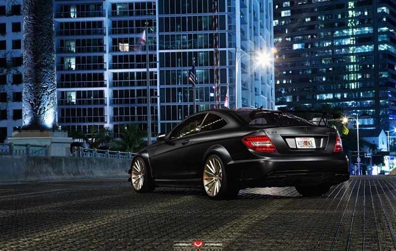 images-products-1-2836-232983316-mercedes_benz_clk_black_series_vps-305_882.jpg