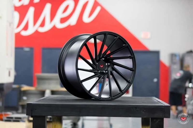 Vossen VPS 305T forged wheel — side profile