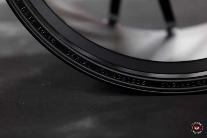 Vossen VPS 305T forged wheel — full set display