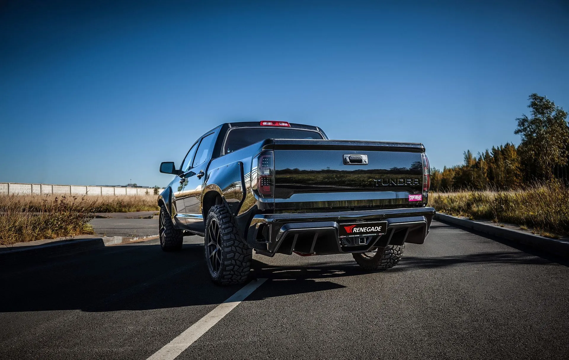 Renegade Design body kit for Toyota Tundra