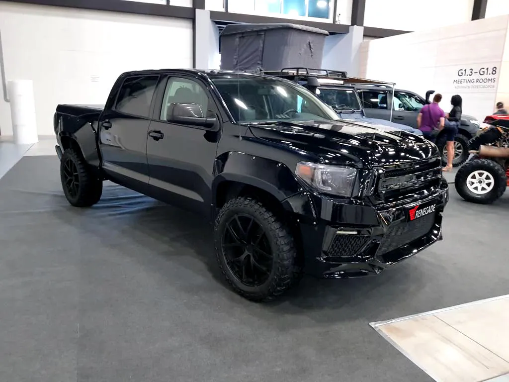 Renegade Design body kit for Toyota Tundra