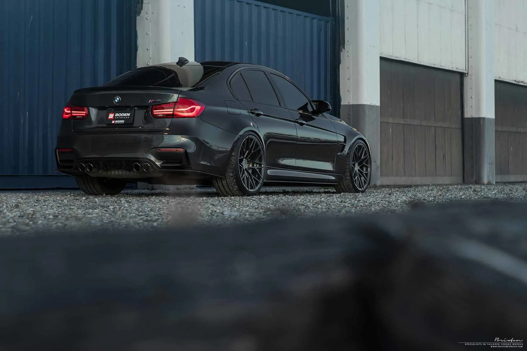 images-products-1-3018-232975306-mineral-grey-bmw-m4-f82-brixton-forged-cm10-radial-forged-concave-wheel-satin-black-01-1800x1200.jpg