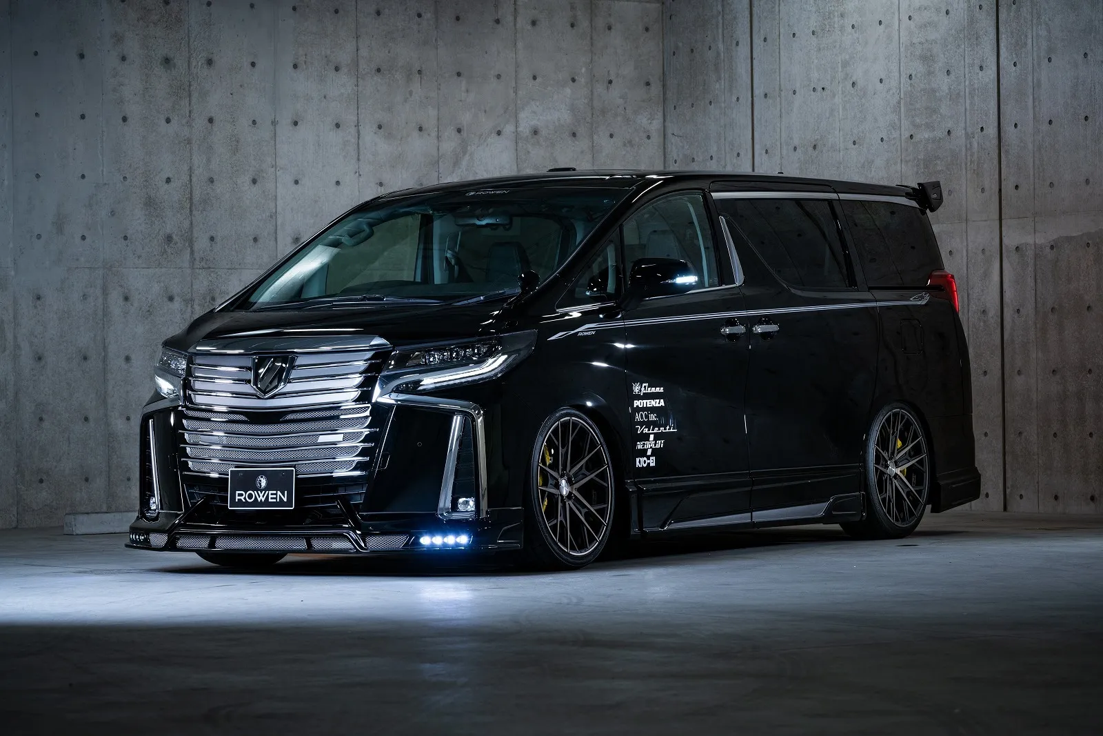 Rowen body kit for Toyota 30 ALPHARD S new model