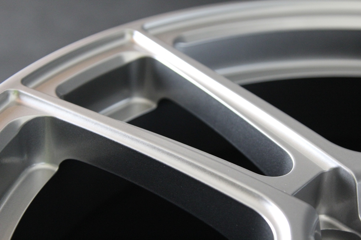 SLIK L-727 forged wheels new model
