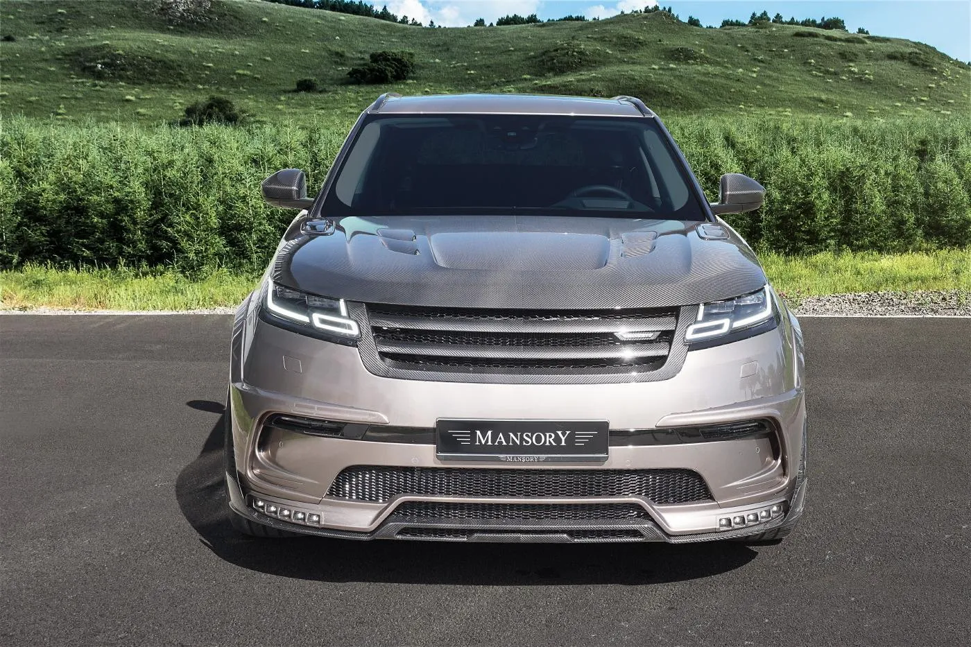 Mansory body kit for Range Rover Velar carbon