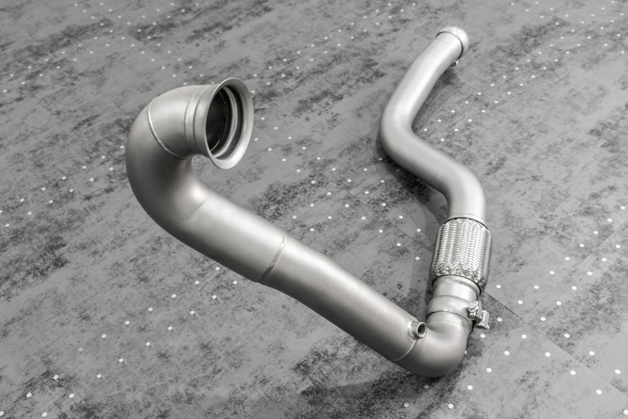 TNEER Exhaust Systems for MERCEDES-AMG X156