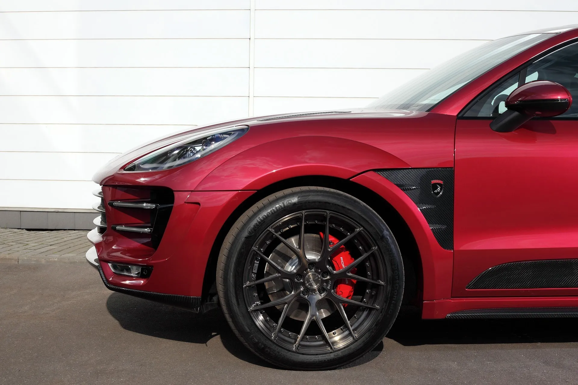 Check our price and buy Topcar Design body kit for Porsche Macan Ursa