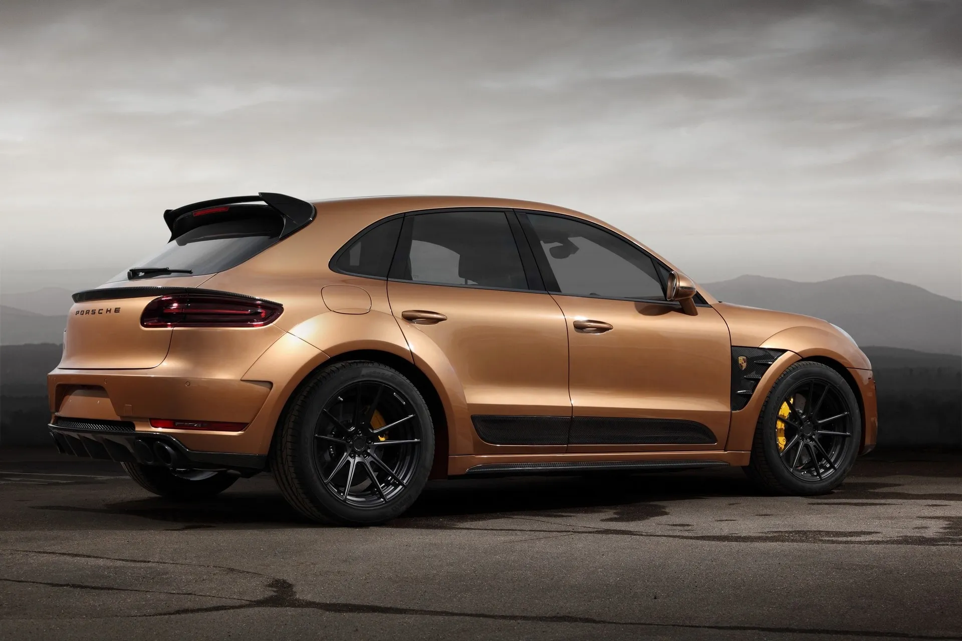 Check our price and buy Topcar Design body kit for Porsche Macan Ursa