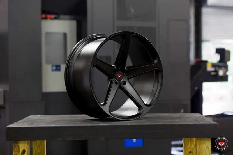images-products-1-3258-232983738-Wheel_Gallery_CG-201_1460fad5-1047x698.jpg