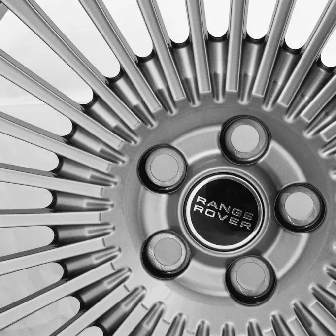 Solomon Alsberg B1 Force forged wheels