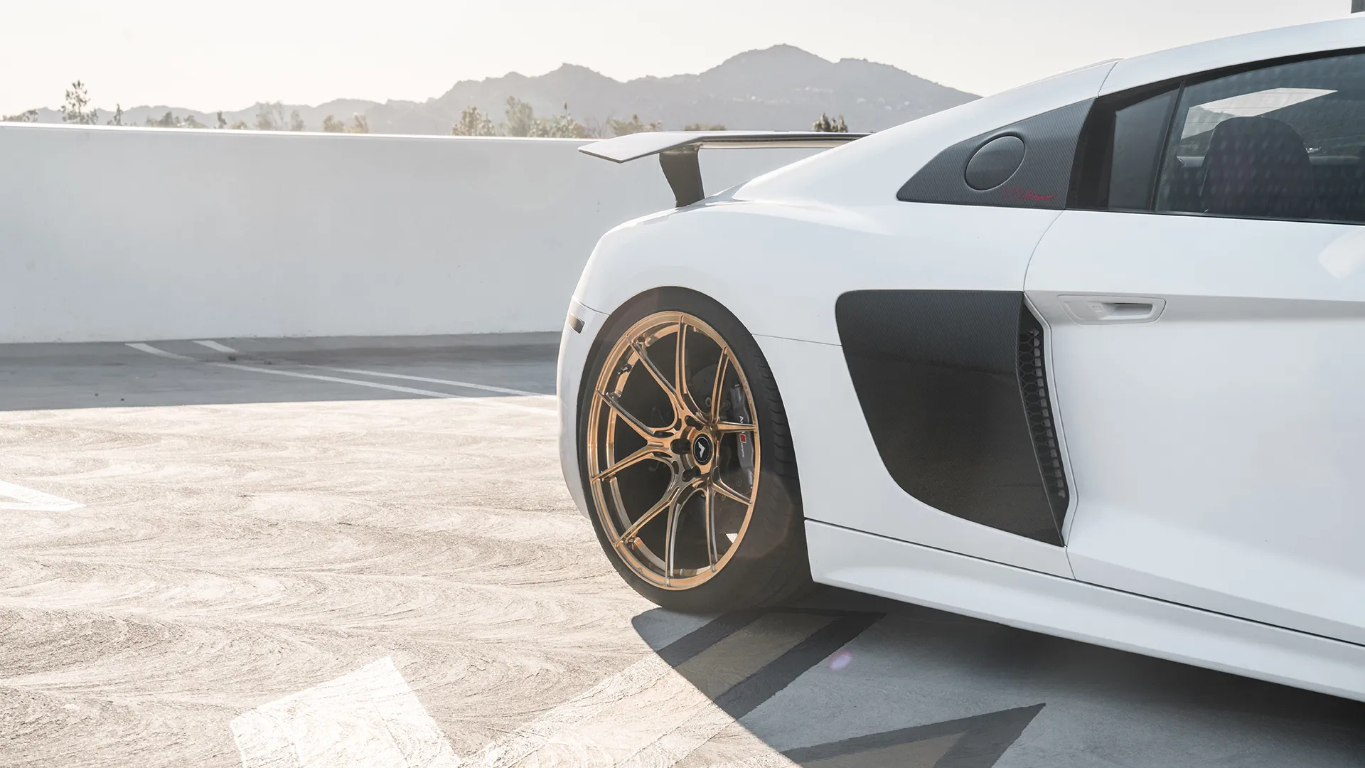 Vorsteiner body kit for Audi R8 carbon fiber