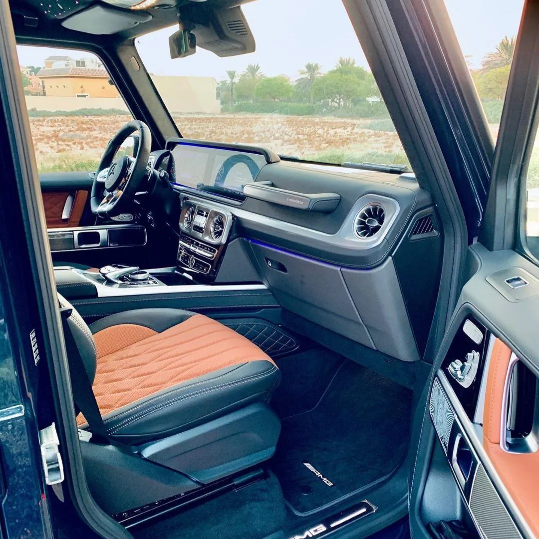 MBS AUTOMOTIVE SEPARATE SEATS MERCEDES G63