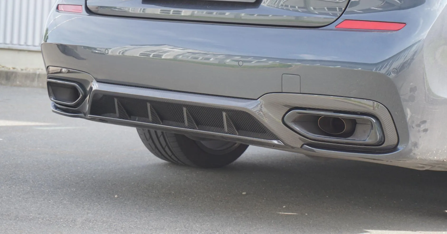 Mansory body kit for BMW 7 Series new model
