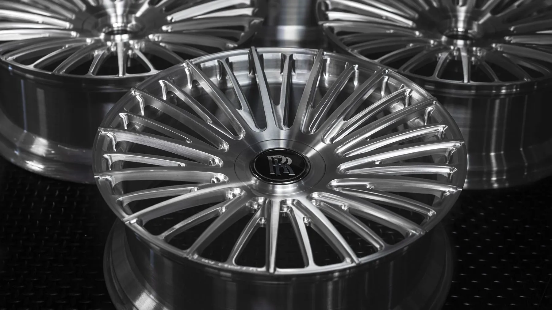 Modular Velge RR-100 MONO forged wheels