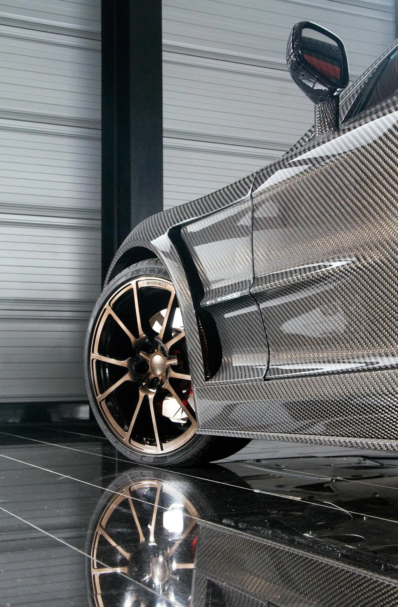 Mansory body kit for Aston Martin DBS/DB9 latest model
