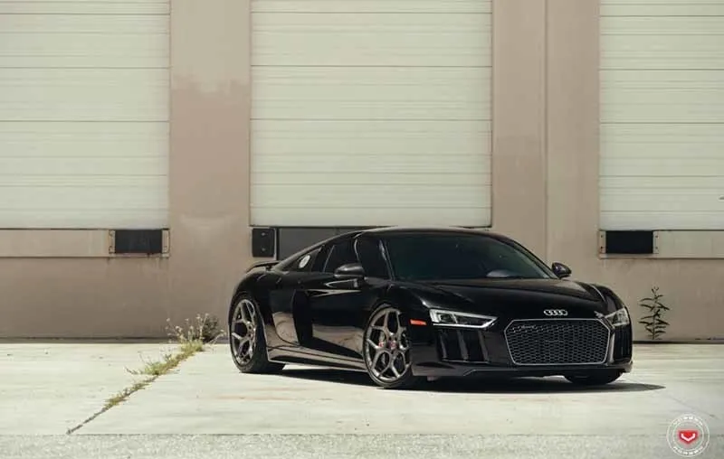 images-products-1-3362-232983842-audi_r8_cg-205_af7460fb.jpg