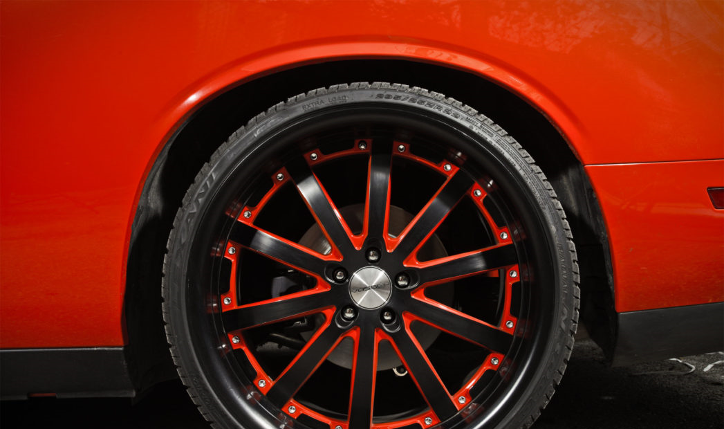 Dodge Challenger Vossen VVS083 FORGED WHEELS