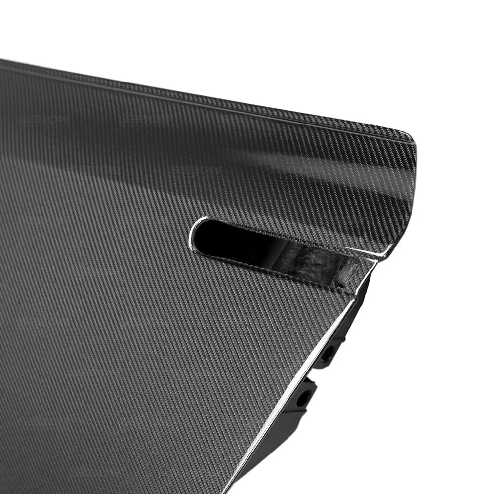 SEIBON OEM-STYLE CARBON FIBER DOORS FOR  NISSAN GT-R new style