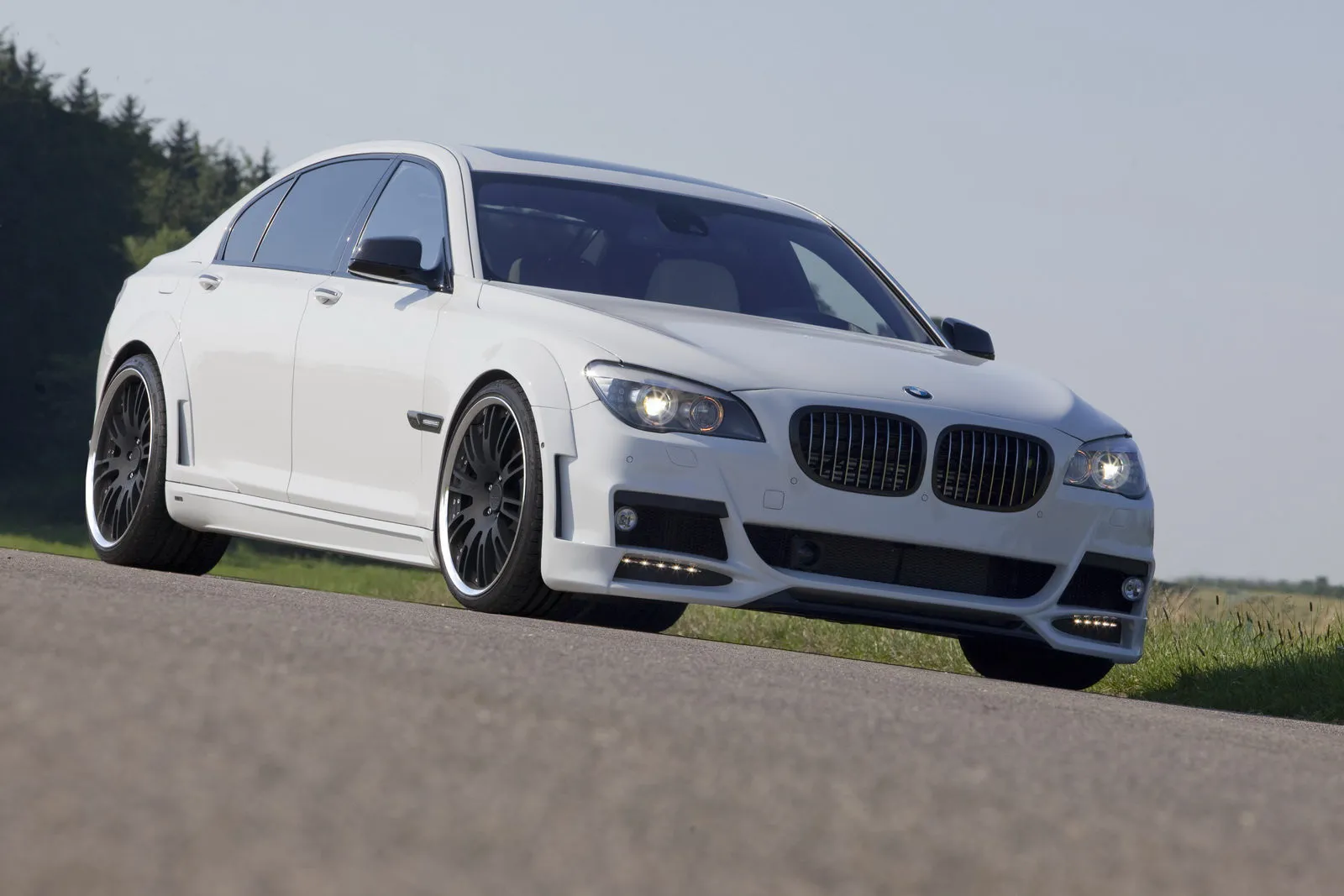 LUMMA CLR 750 BODY KIT FOR BMW 760LI F02