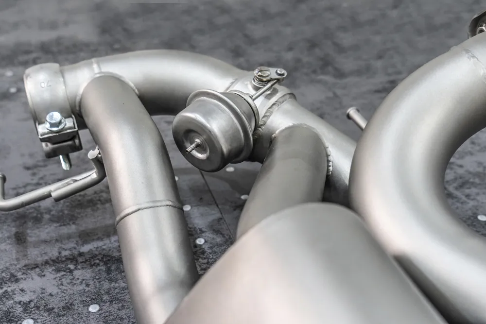 TNEER Exhaust Systems for Ferrari California / T