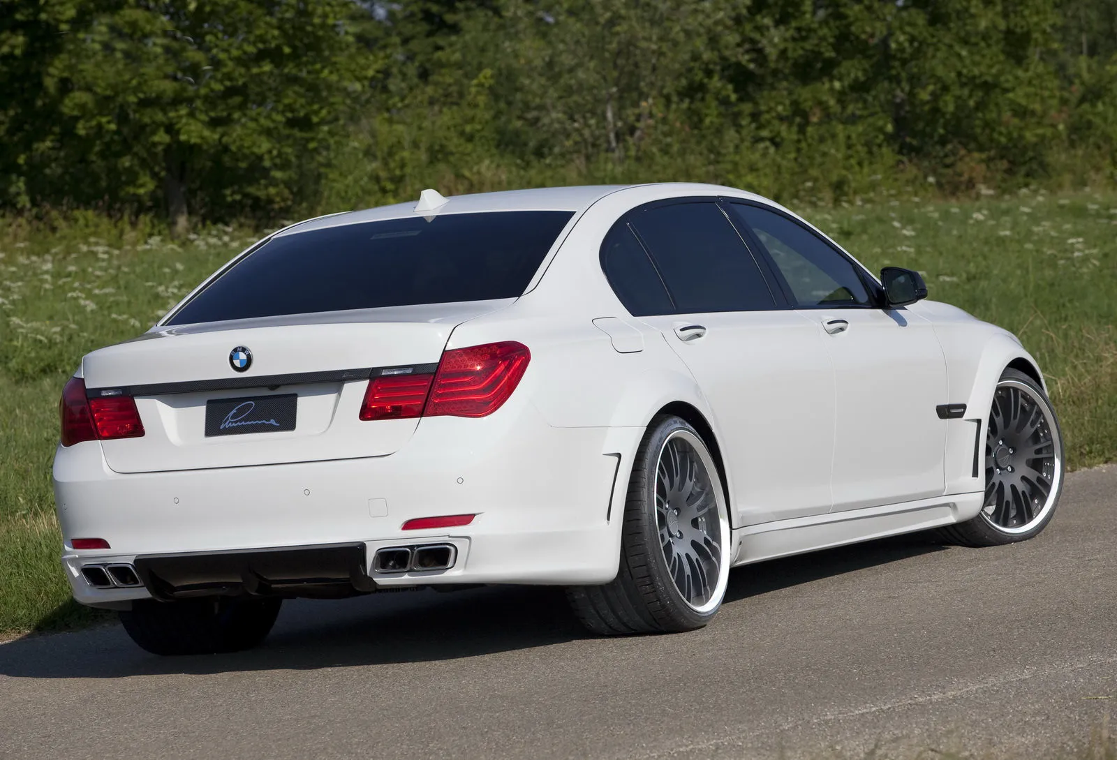 LUMMA CLR 750 BODY KIT FOR BMW 760LI F02