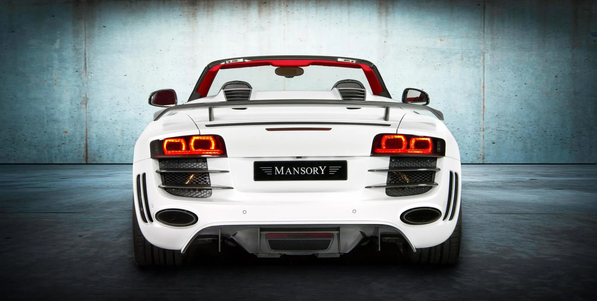 Mansory body kit for AUDI R8 Spyder  new model