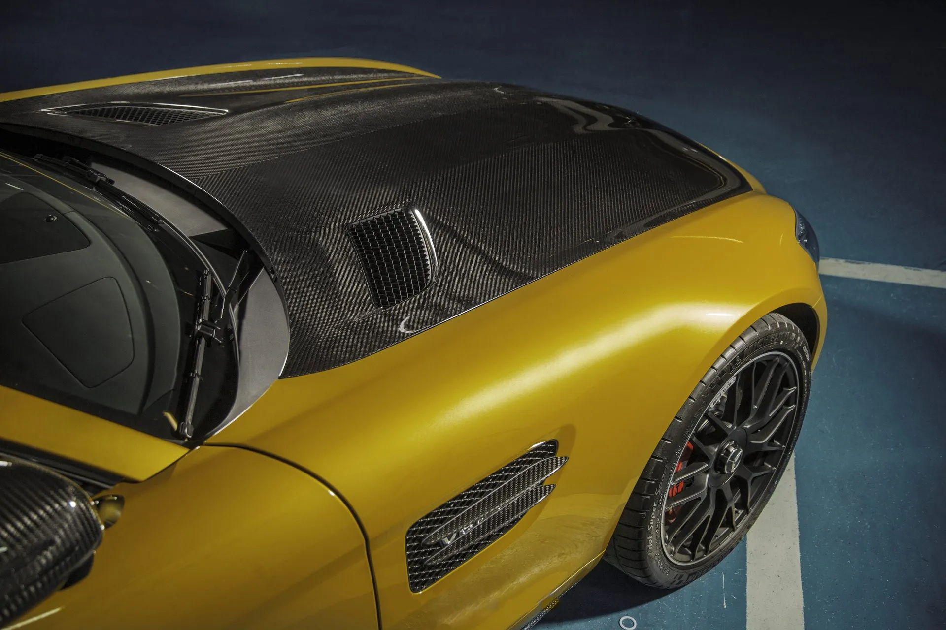 Check our price and buy Carbon Fiber Body kit set for Mercedes AMG GT Coupe!