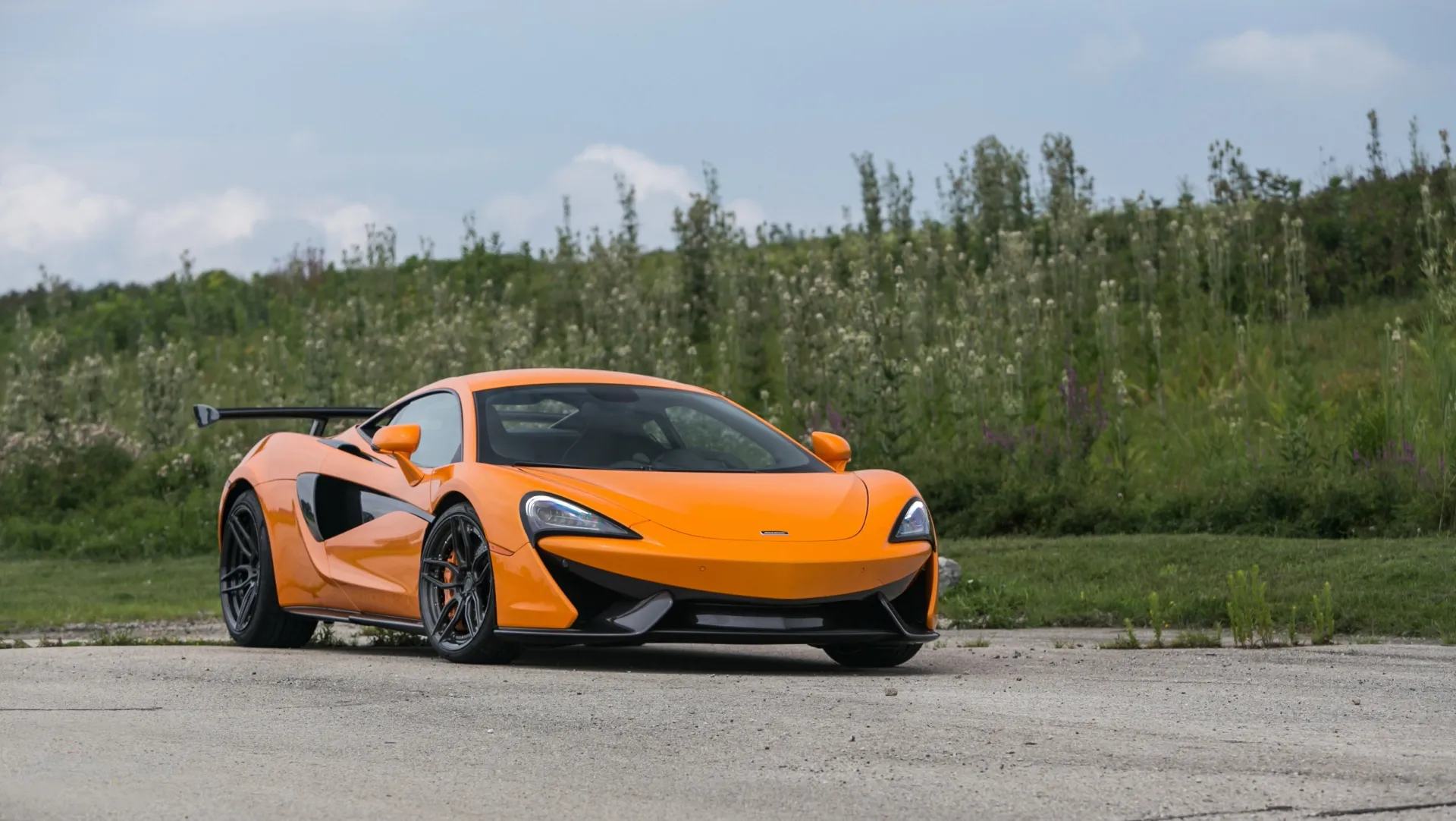 Vorsteiner Nero body kit for McLaren 570S new model