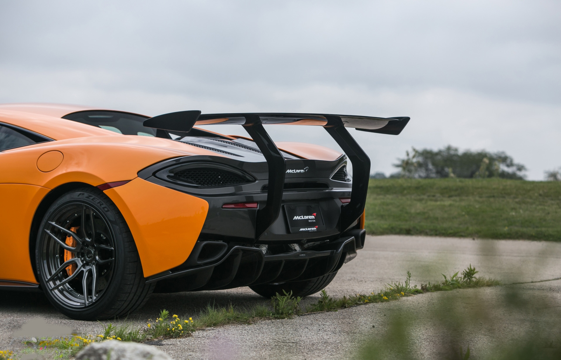 Vorsteiner Nero body kit for McLaren 570S latest model