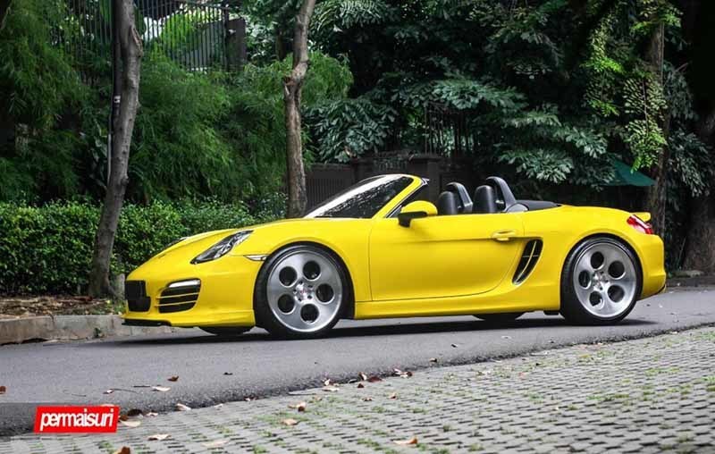 images-products-1-3575-232984055-porsche_boxster_lc-103_b05a78af.jpg
