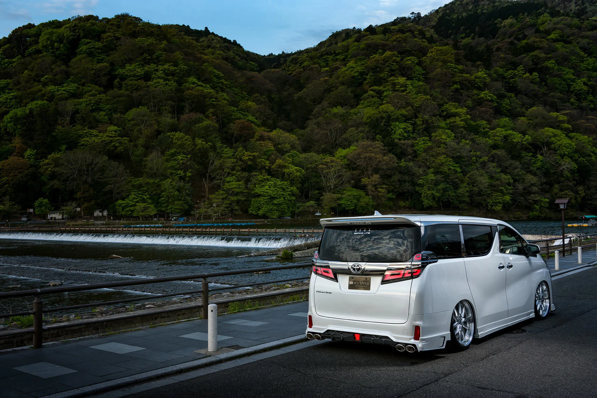 M'z Speed body kit for Toyota Vellfire ZG/Z grade ABS Plastic