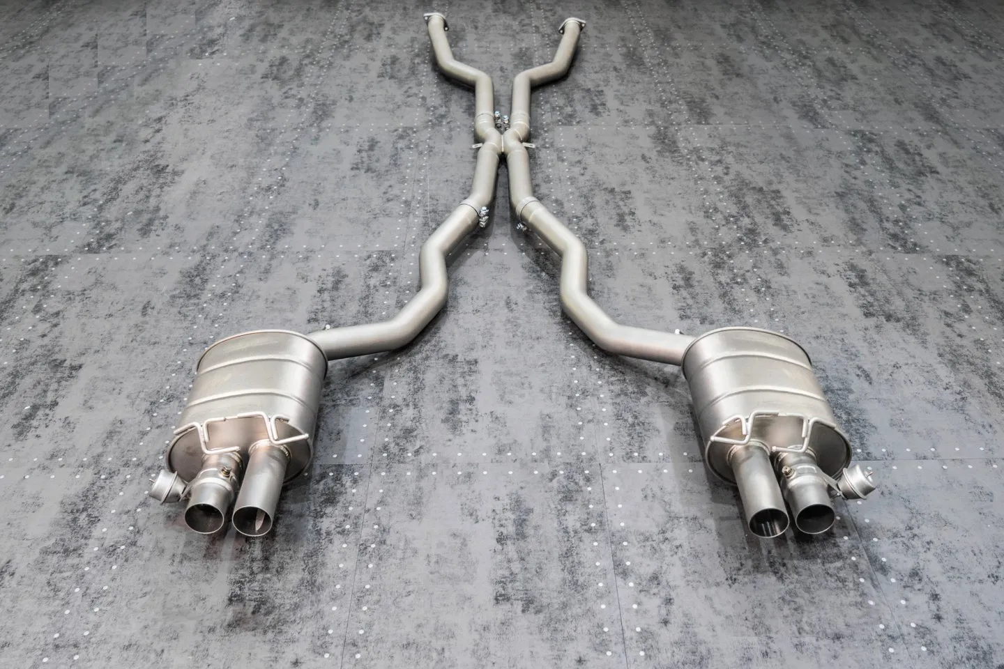 TNEER Exhaust Systems for BMW x M E63 M6