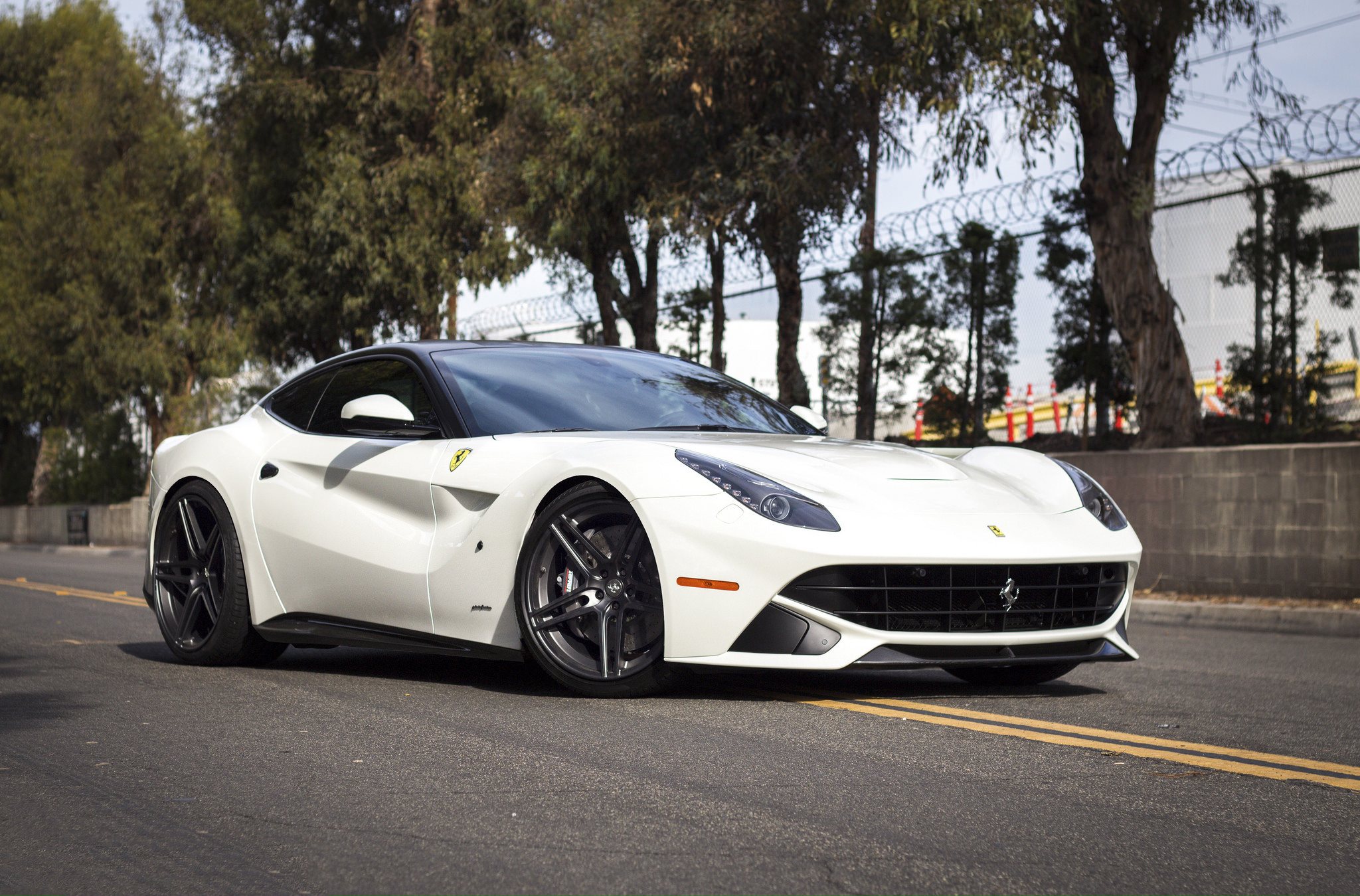 FERRARI F12 BERLINETTA VELOS S1 FORGED WHEELS