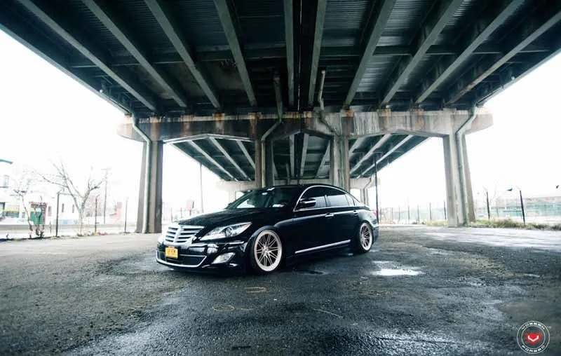 images-products-1-3714-232984194-hyundai_genesis_lc-107_8aa98025.jpg