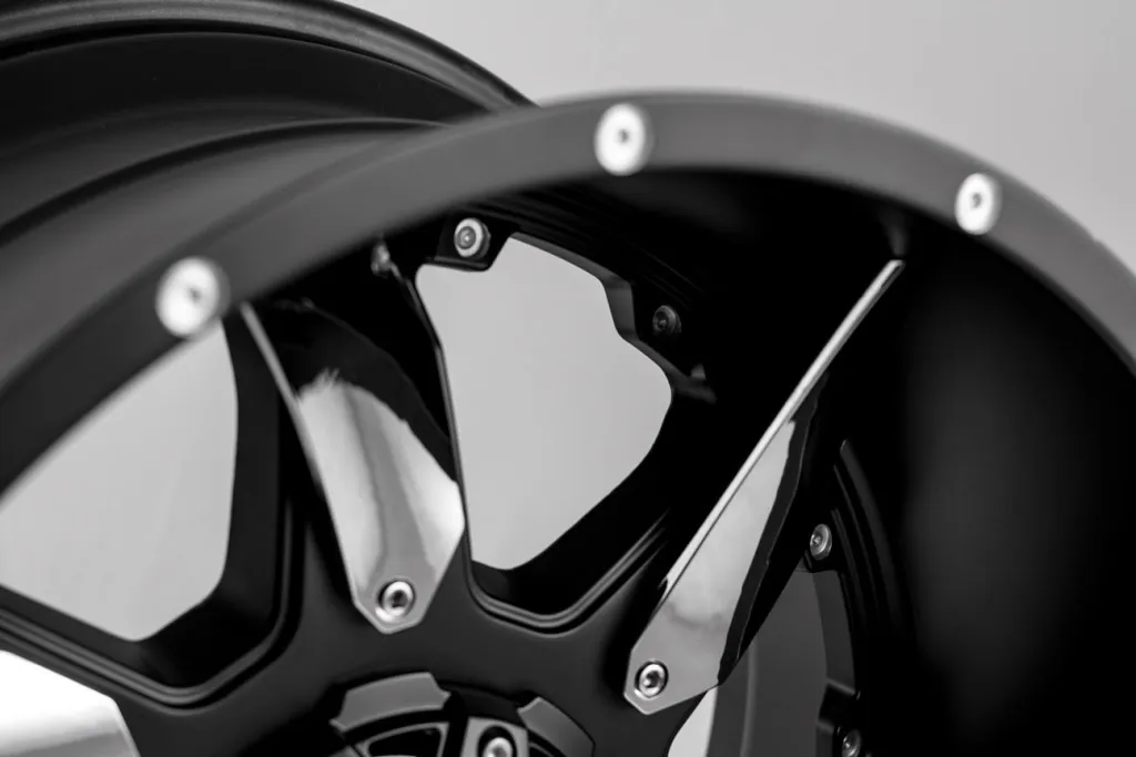Grid Off-Road GD 01 light alloy wheels