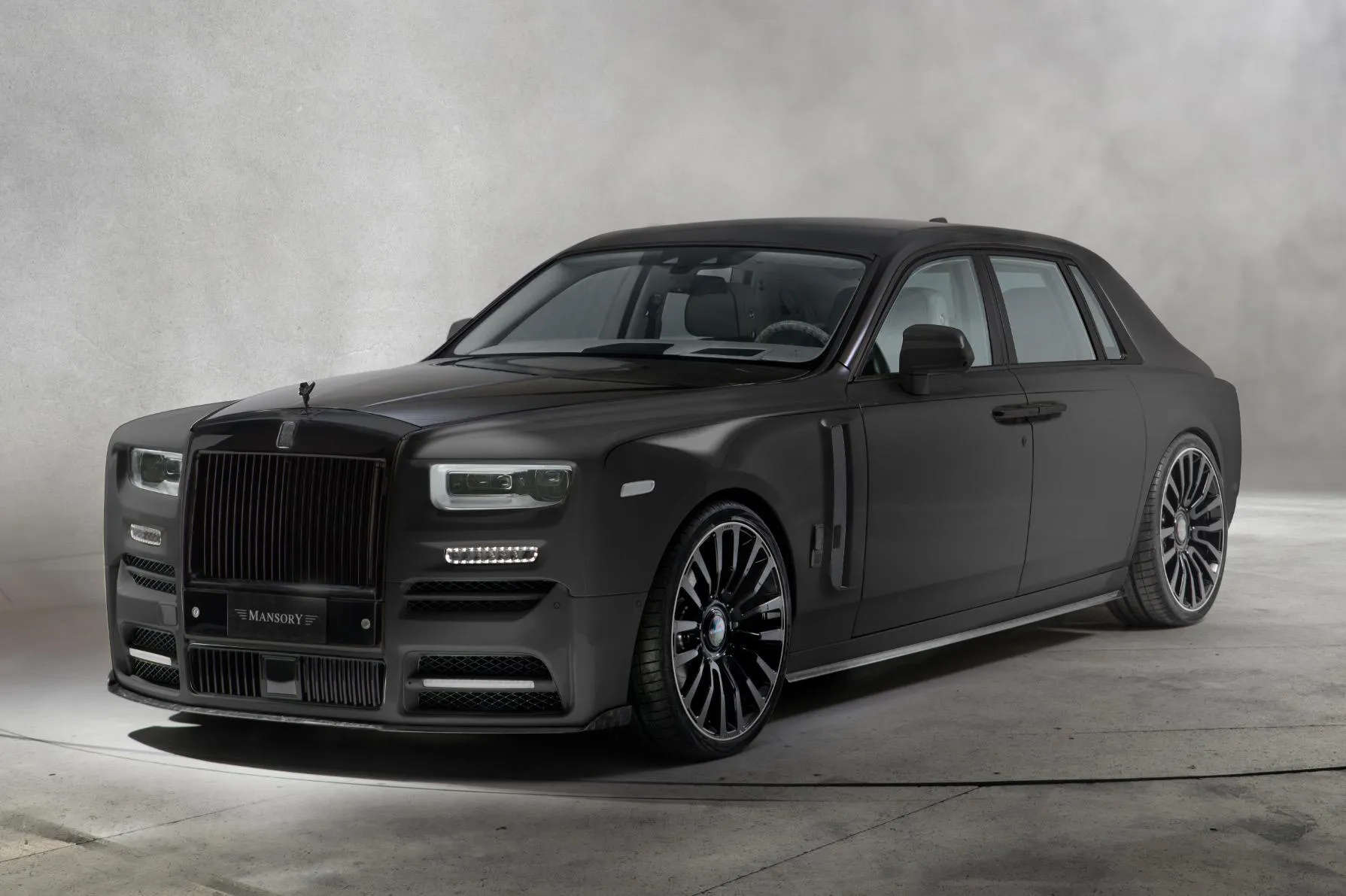 Mansory body kit for Rolls-Royce Phantom  new model