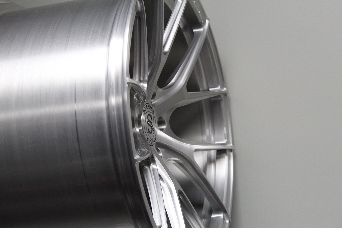 Strasse SM6R DEEP CONCAVE MONOBLOCK Forged Wheels
