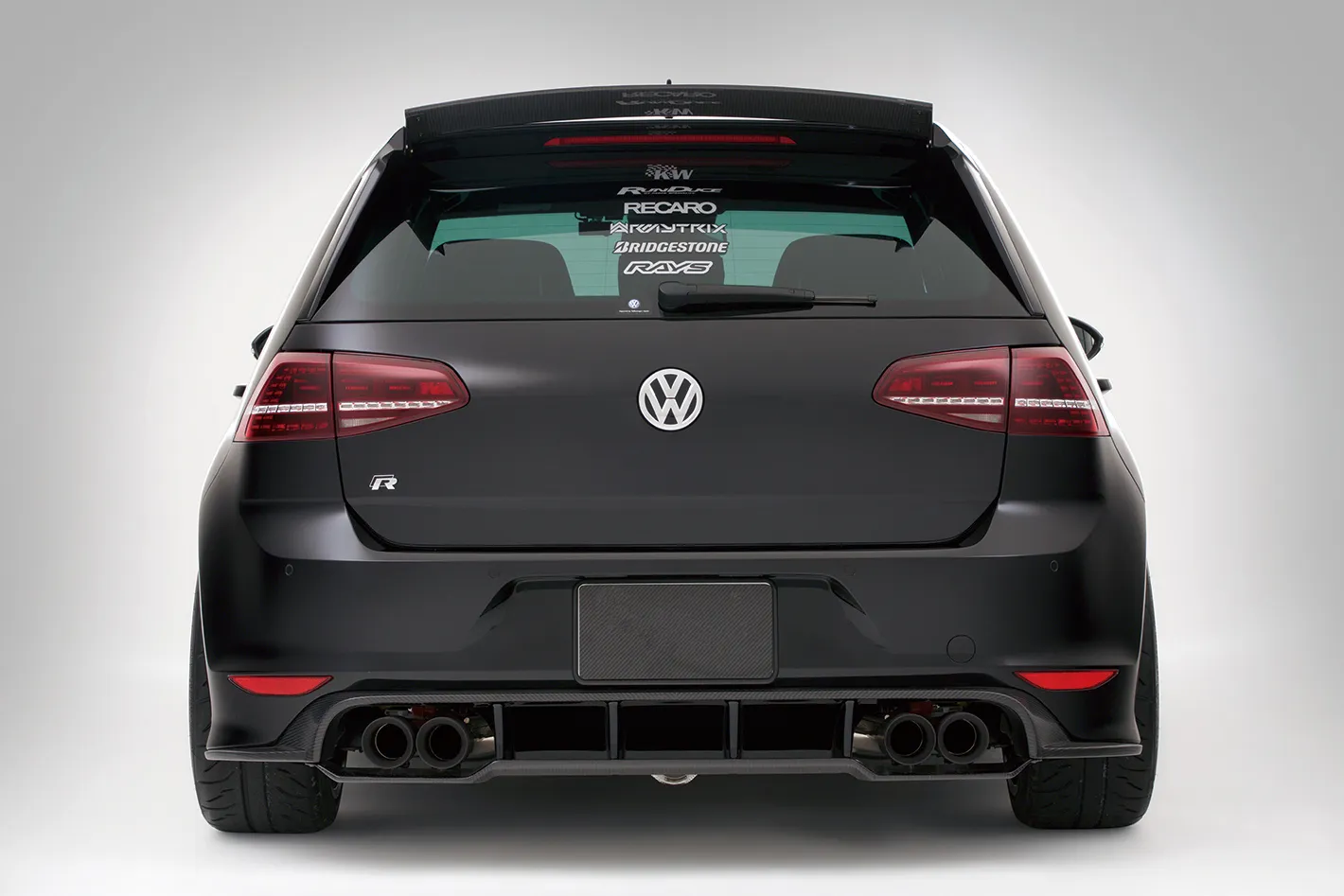 Varis Body Kit for VOLKSWAGEN GOLF VII R latest model