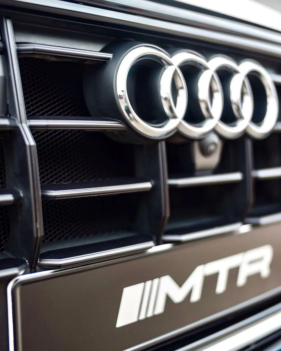 MTR Design Carbon Body Kit for New Audi Q8 latest model