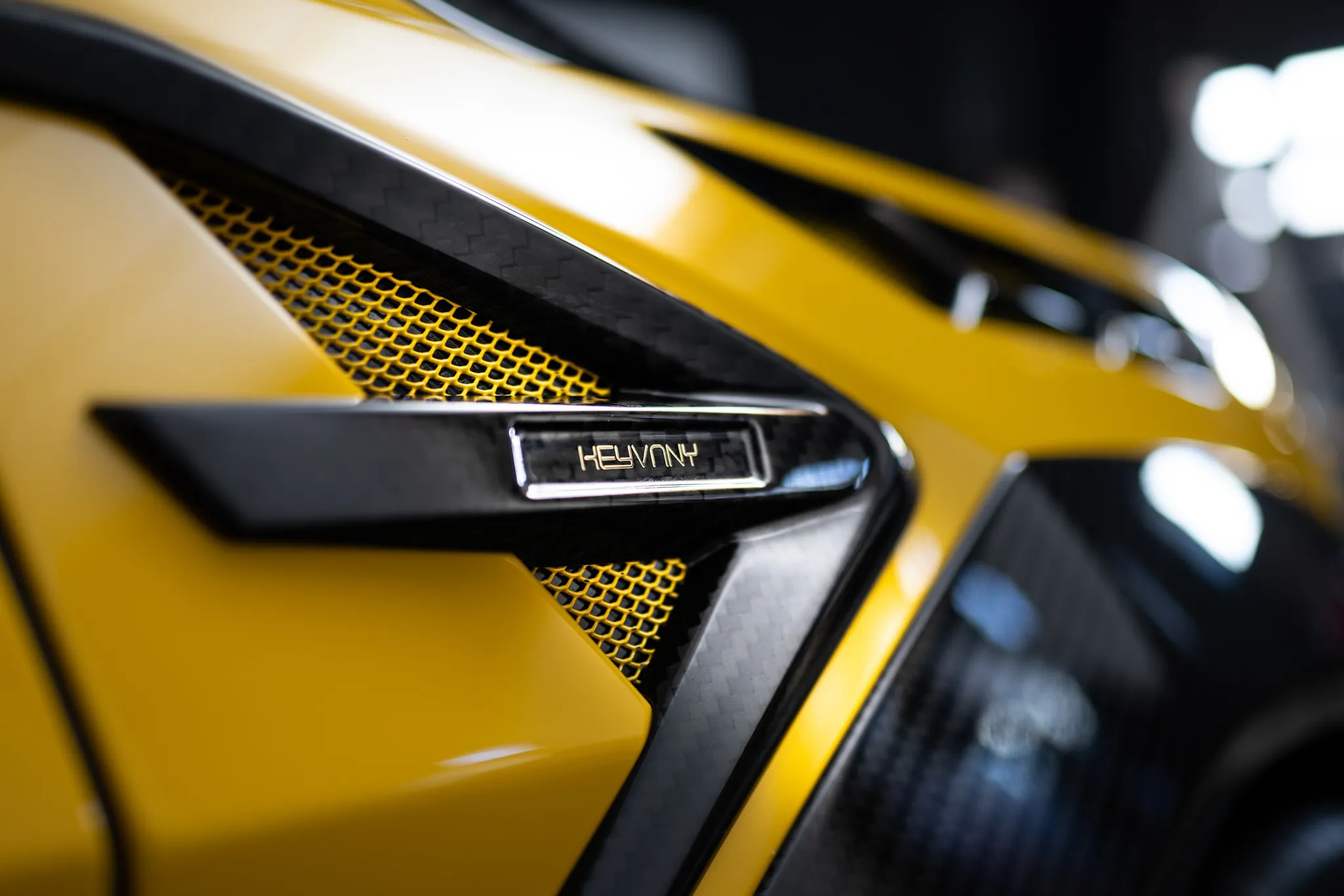 Check price and buy Keyvany Carbon Fiber Body kit set for Lamborghini Urus