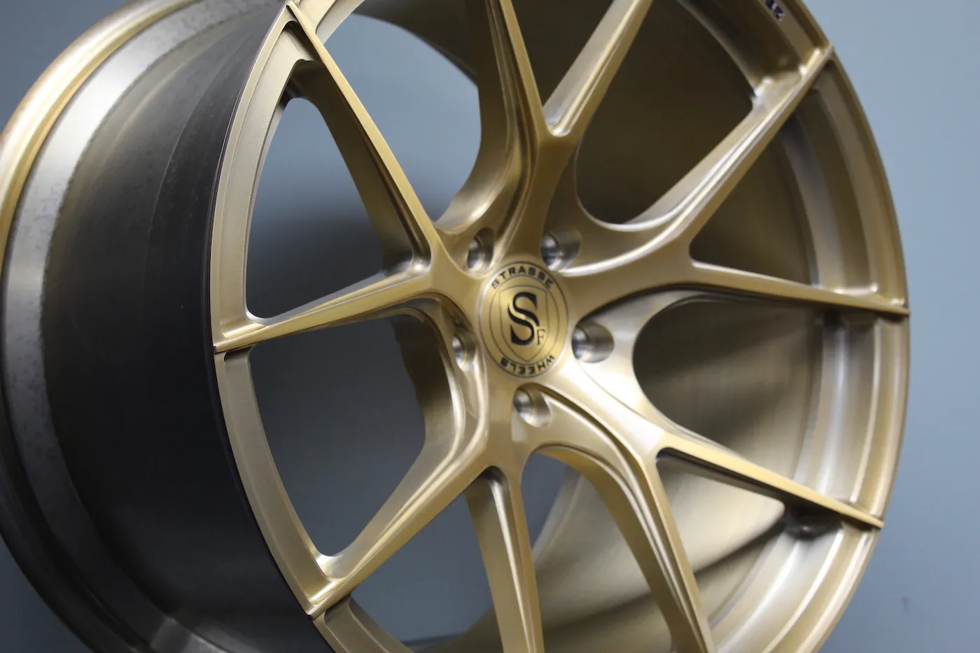 Strasse SM5R DEEP CONCAVE MONOBLOCK forged wheels