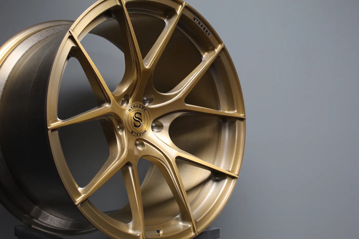 Strasse SM5R DEEP CONCAVE MONOBLOCK forged wheels